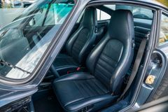 PORSCHE 911 G-Modell/ DE/ SITZHZG./ SCHIEBEDACH/ 16" PORSCHE 911 G-Modell/ DE/ SITZHZG./ SCHIEBEDACH/ 16"