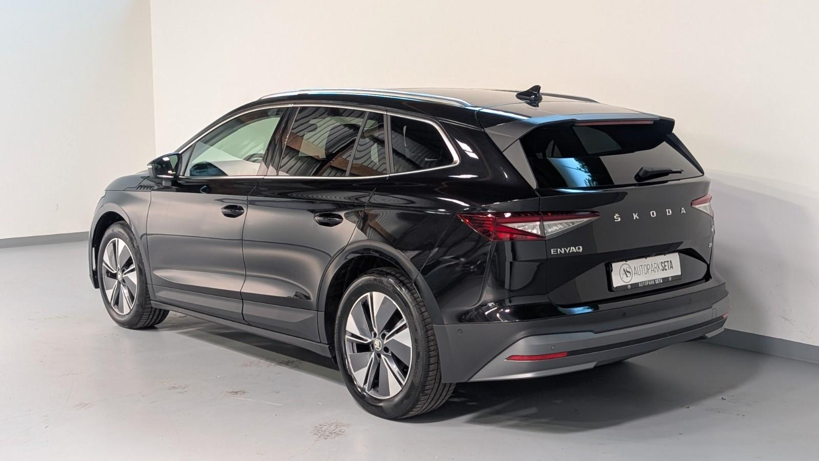 Skoda Enyaq 80 Loft ACC*SIDE*AHK*HUD*MEMO*KAM*W-PUMPE