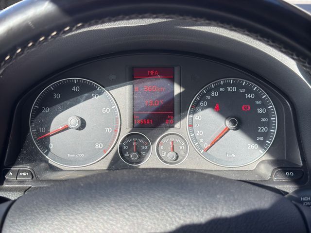 Volkswagen Golf V Lim. United*NAVI*APPLE*SHZ*KAMERA*PDC*