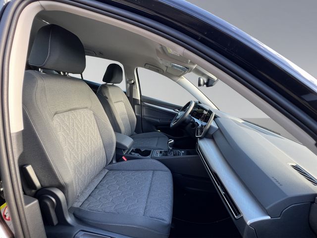 Golf VIII Variant Life 2.0 TDI6-Gang