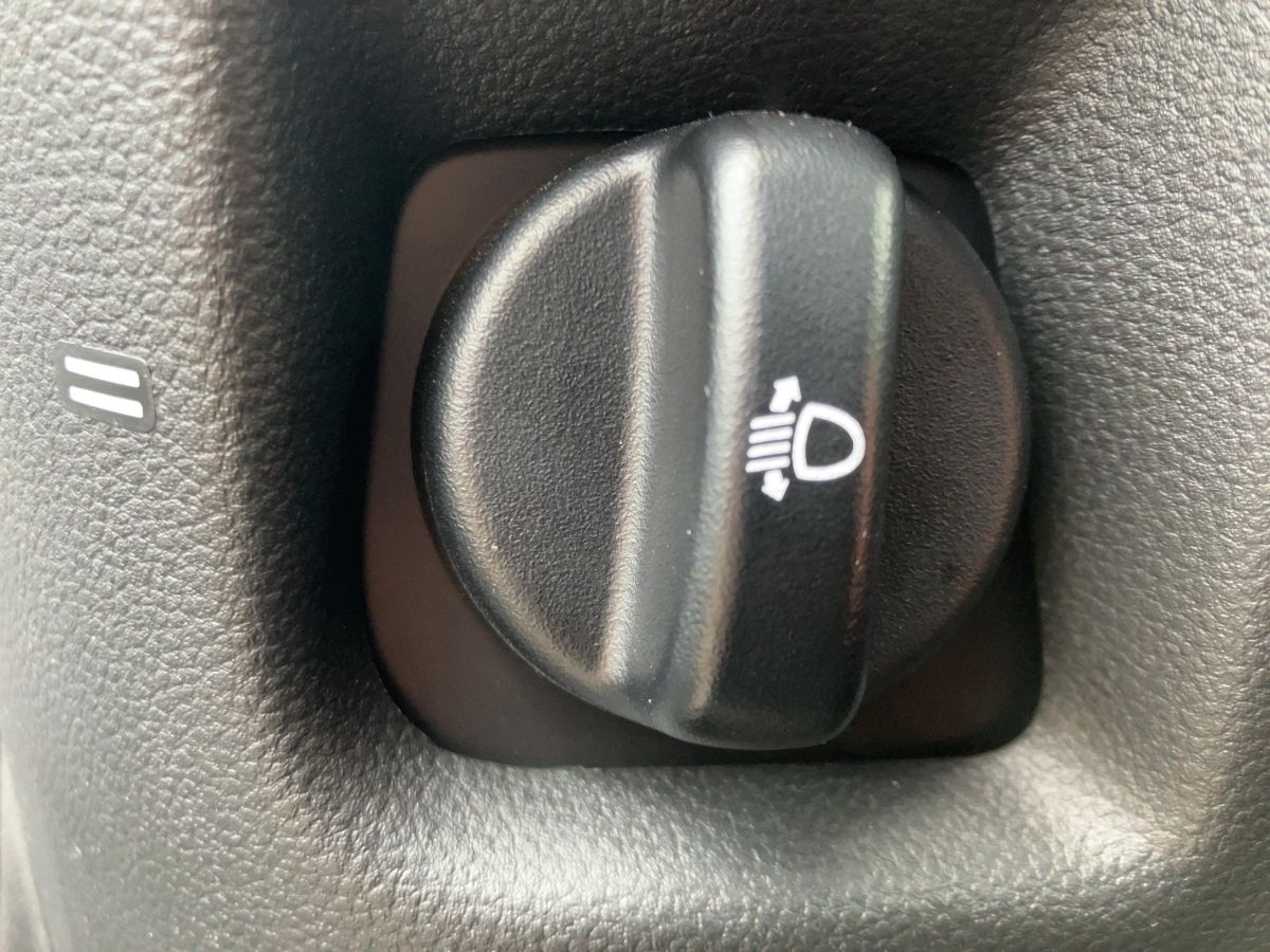 Dacia Spring - Bild 17