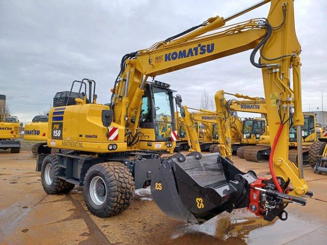 Komatsu PW158-11E0