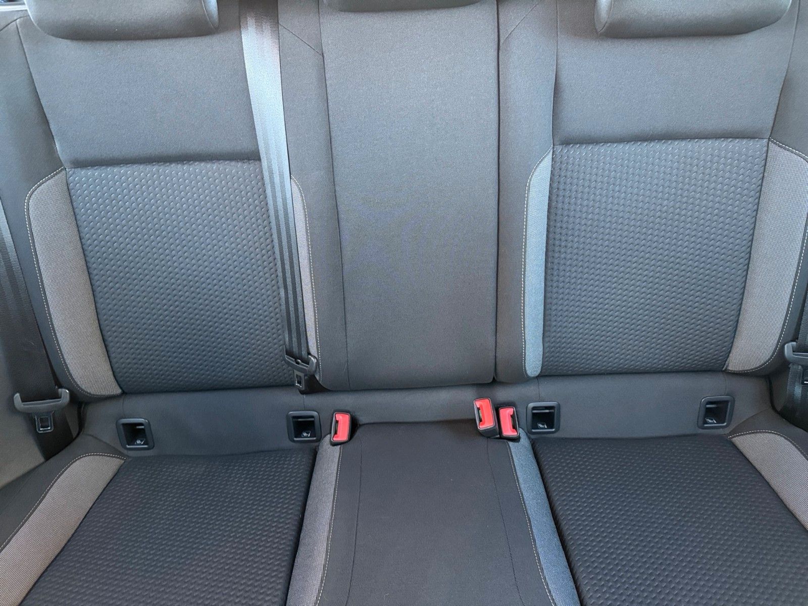 Fahrzeugabbildung Volkswagen Polo 1.0 MPI  FRESH
