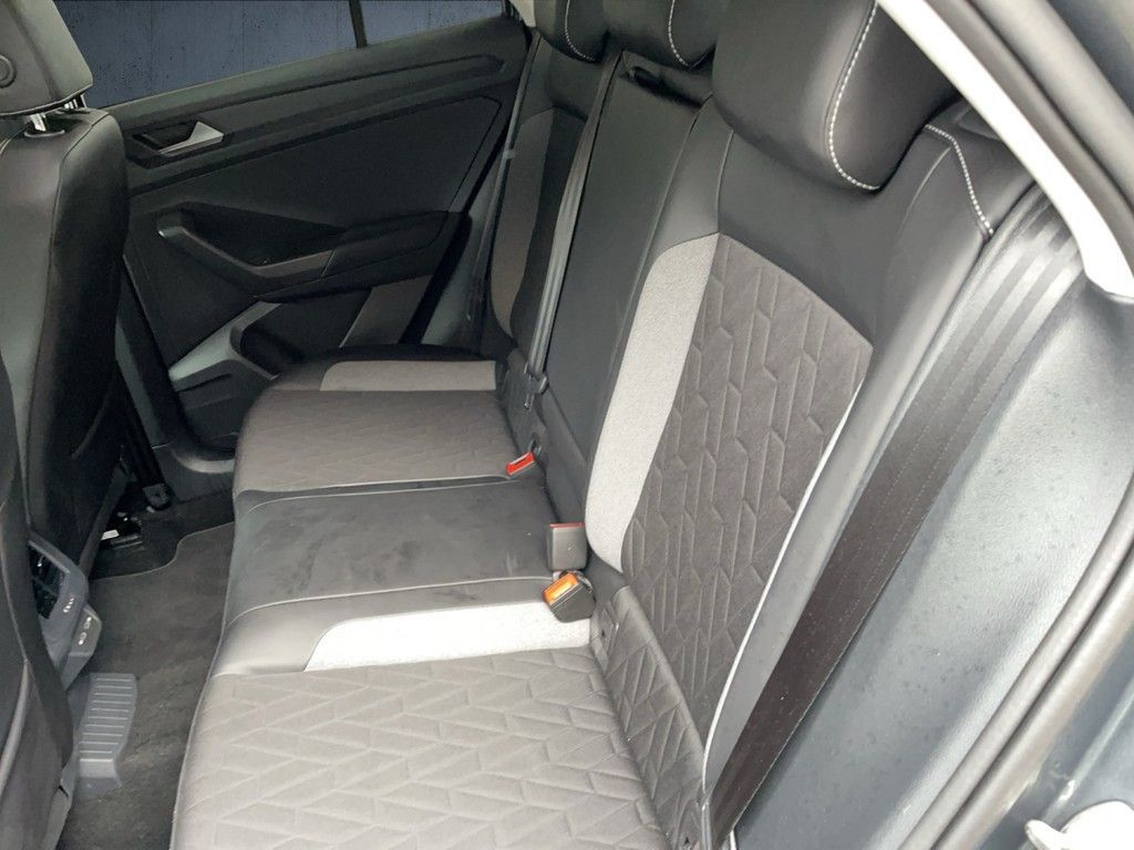 Volkswagen T-Roc - Bild 10