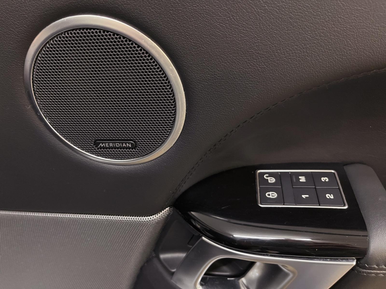 Land Rover Range Rover Sport SCV8 HSE Dynamic