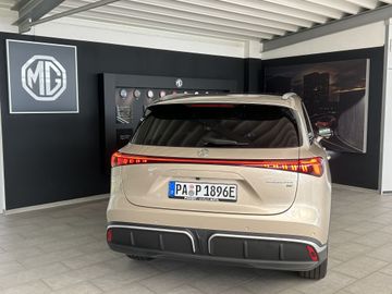 MG S6 Luxury AWD