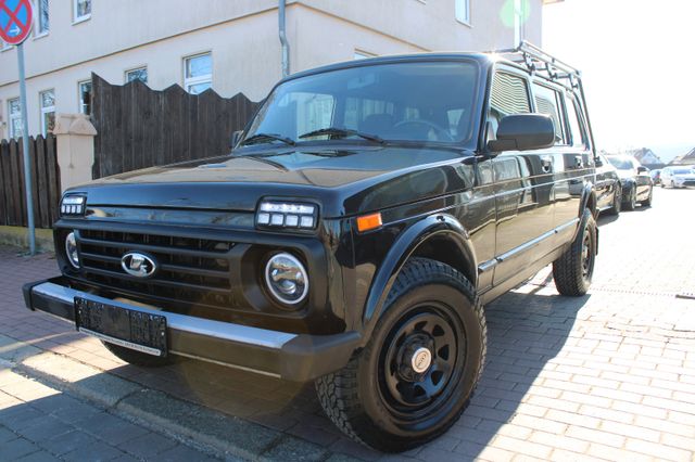 Lada Taiga 5-trg. 4x4|93000km|Allrad|