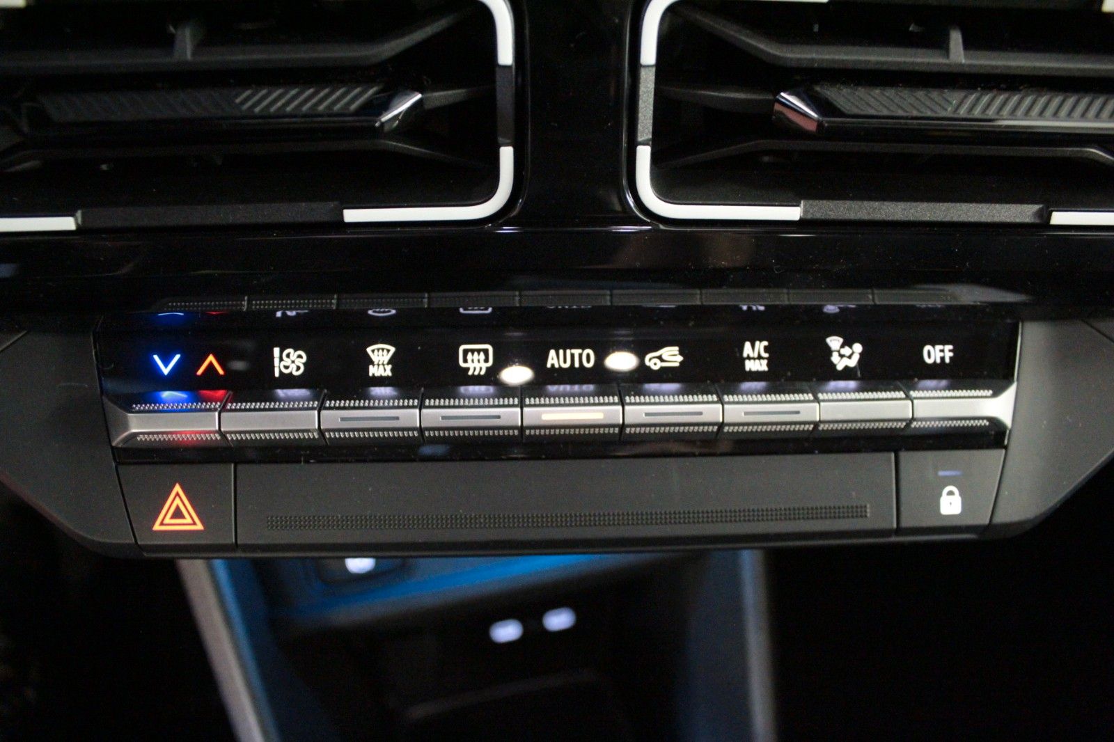 Fahrzeugabbildung Renault R 4 E-Tech 150 Comfort Range Iconic *Vollausst.*