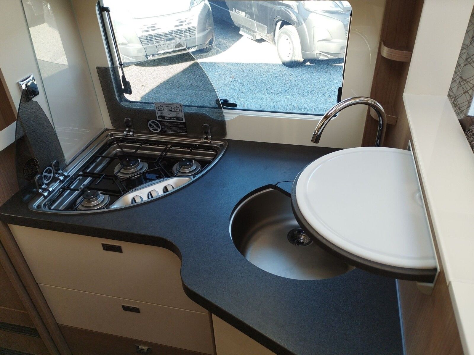 Fahrzeugabbildung Malibu T 460 LE SAT,Solar,Veloslide.Markise