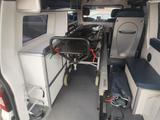 Volkswagen T5 Transporter Ambulanz - VW T5 Transporter Gebrauchtwagen in Stuttgart