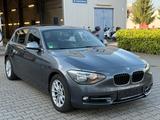 BMW 118i SportLine*Schiebedach*PDC V.-H.* - graue BMW 118