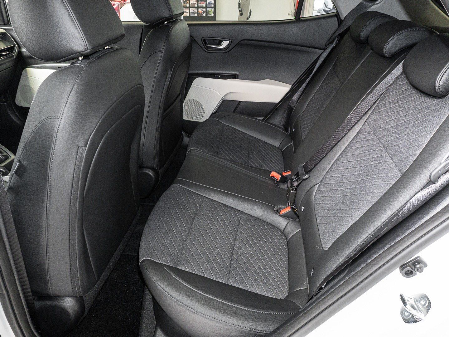 Kia Stonic - Bild 12