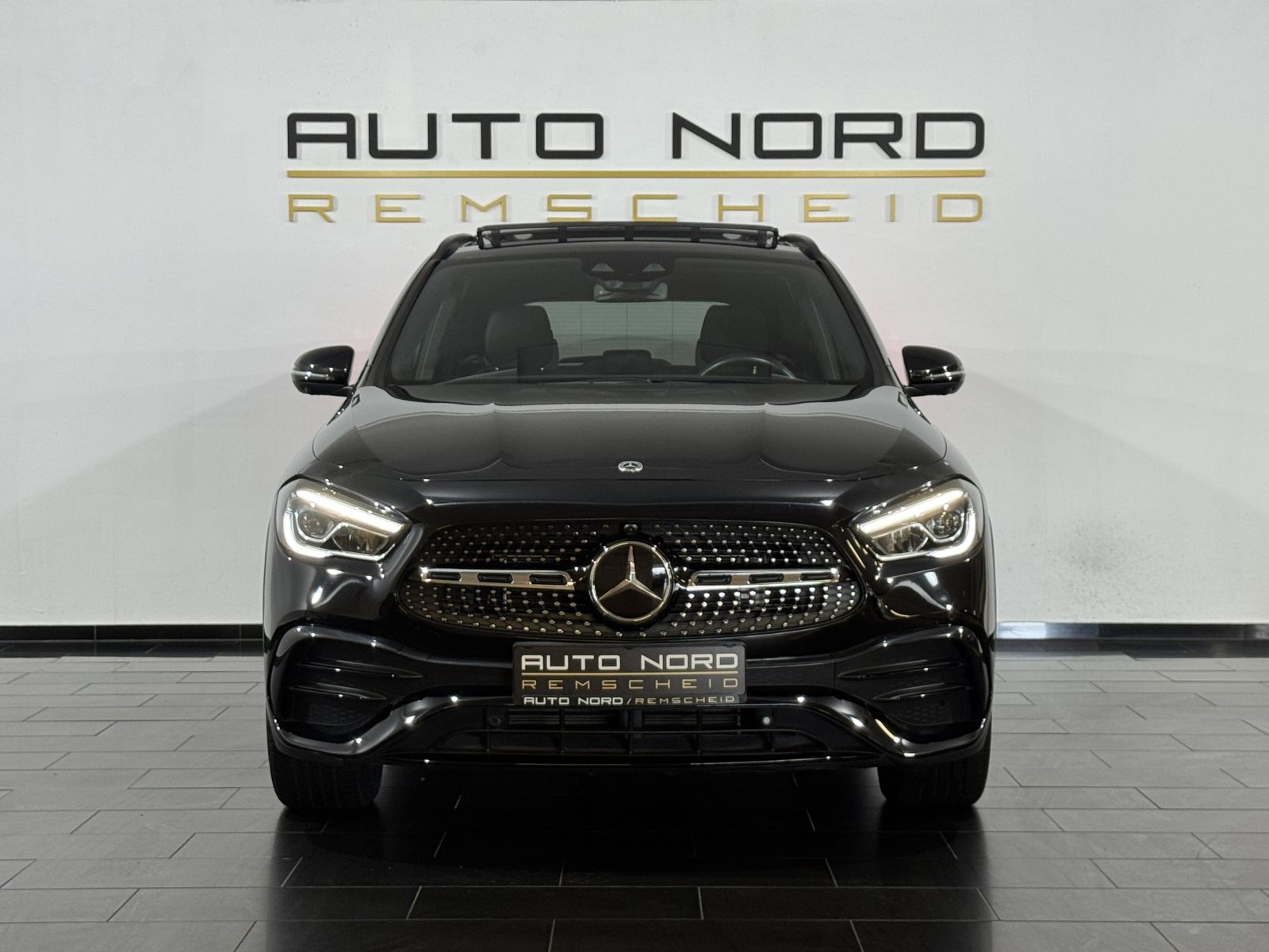 Mercedes-Benz GLA 250 e AMG*1.Hand*Pano*360°*Ambiente*DCT* imagem 2