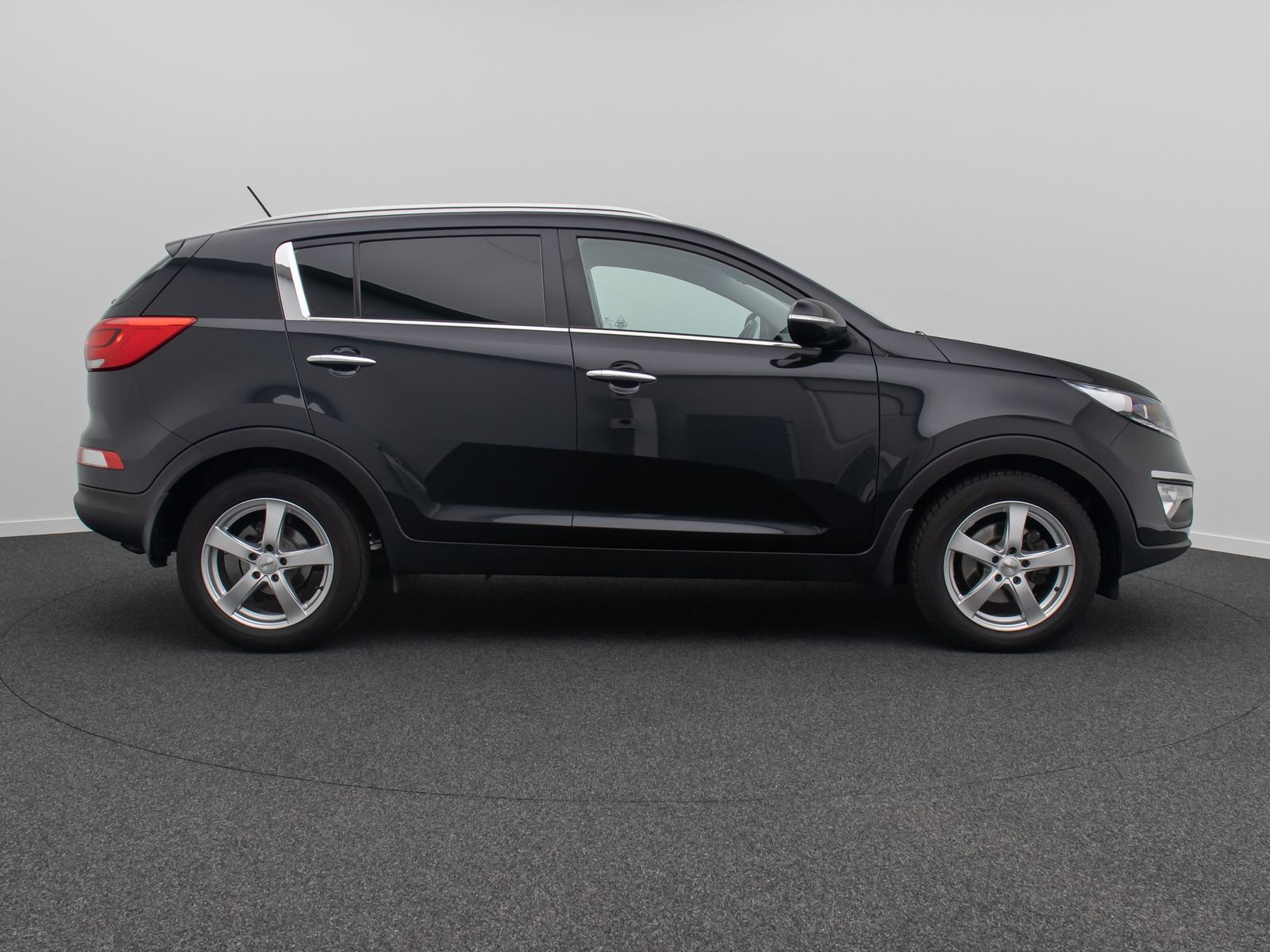 Fahrzeugabbildung Kia Sportage Attract 2WD Kamera FahrAss BremsAss LM