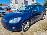 Kia Ceed Kombi 1.6 TüV 7.27 - Kia cee'd / Ceed aus 2009