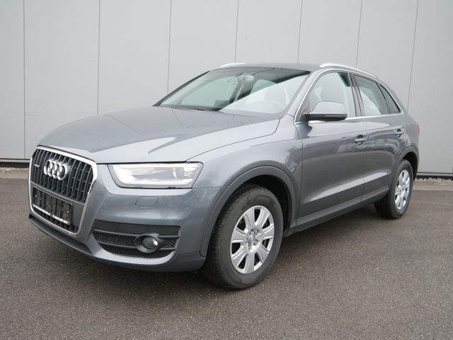 Audi Q3 2.0 TFSI Quattro NAVI/BIXENON/AHK/KEYLESS