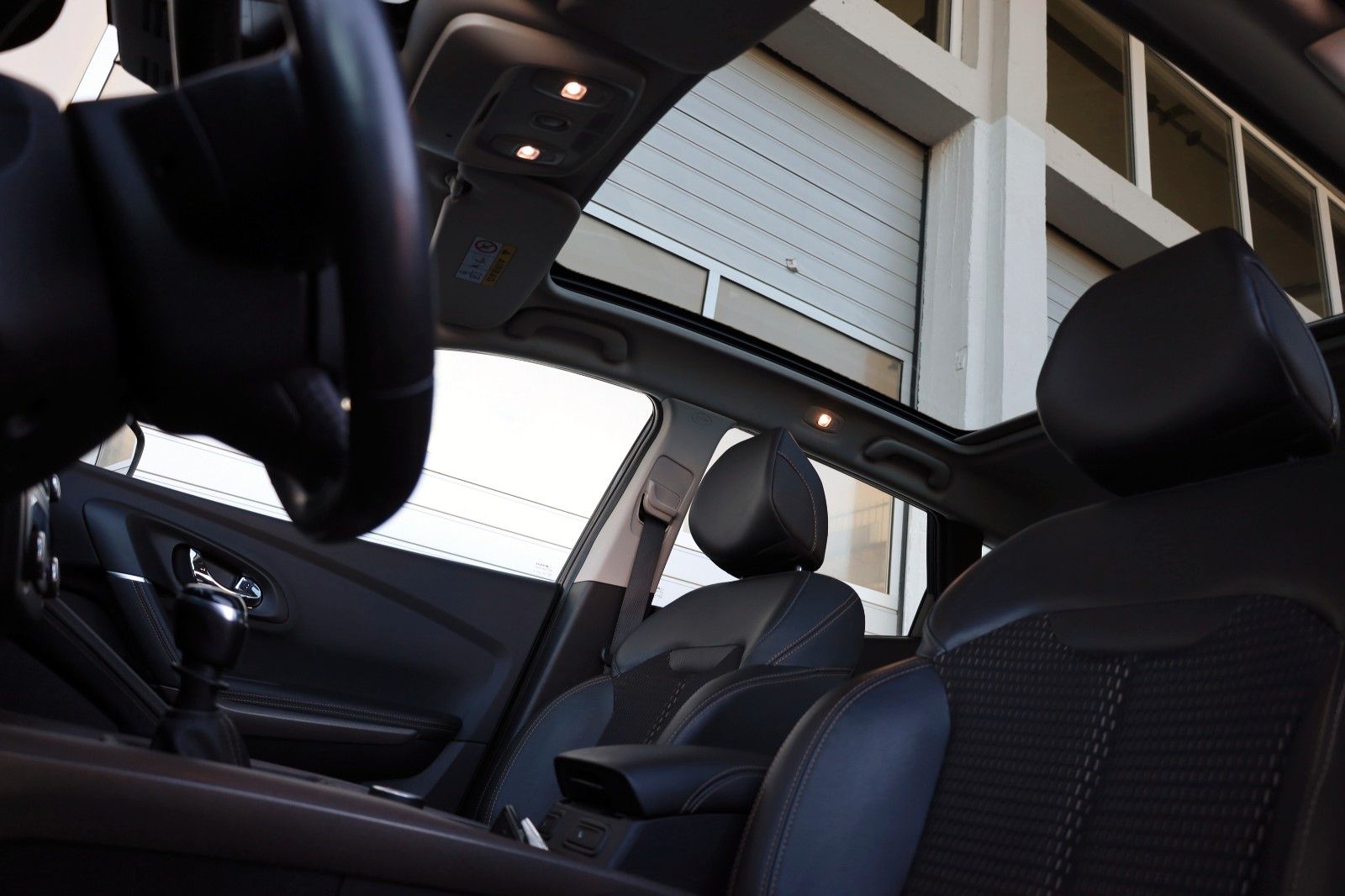 Fahrzeugabbildung Renault Kadjar XMOD,T.Leder,PDC,Panorama,8fach bereift