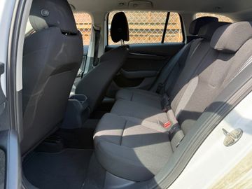 Skoda Octavia - 10
