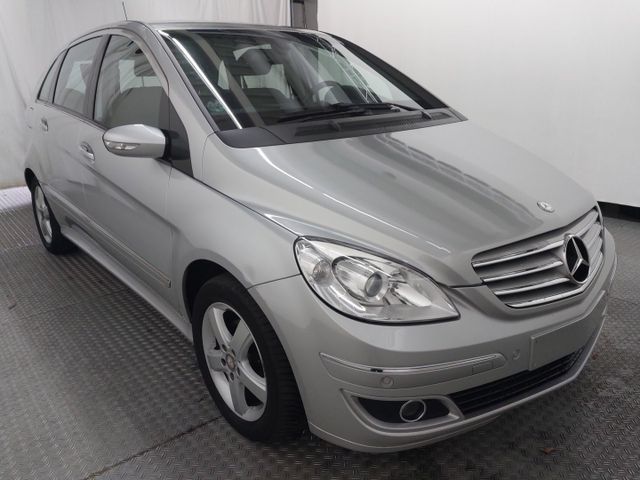 Mercedes-Benz B 180 BlueEFFICIENCY 1Hand TüV bis 12/2026