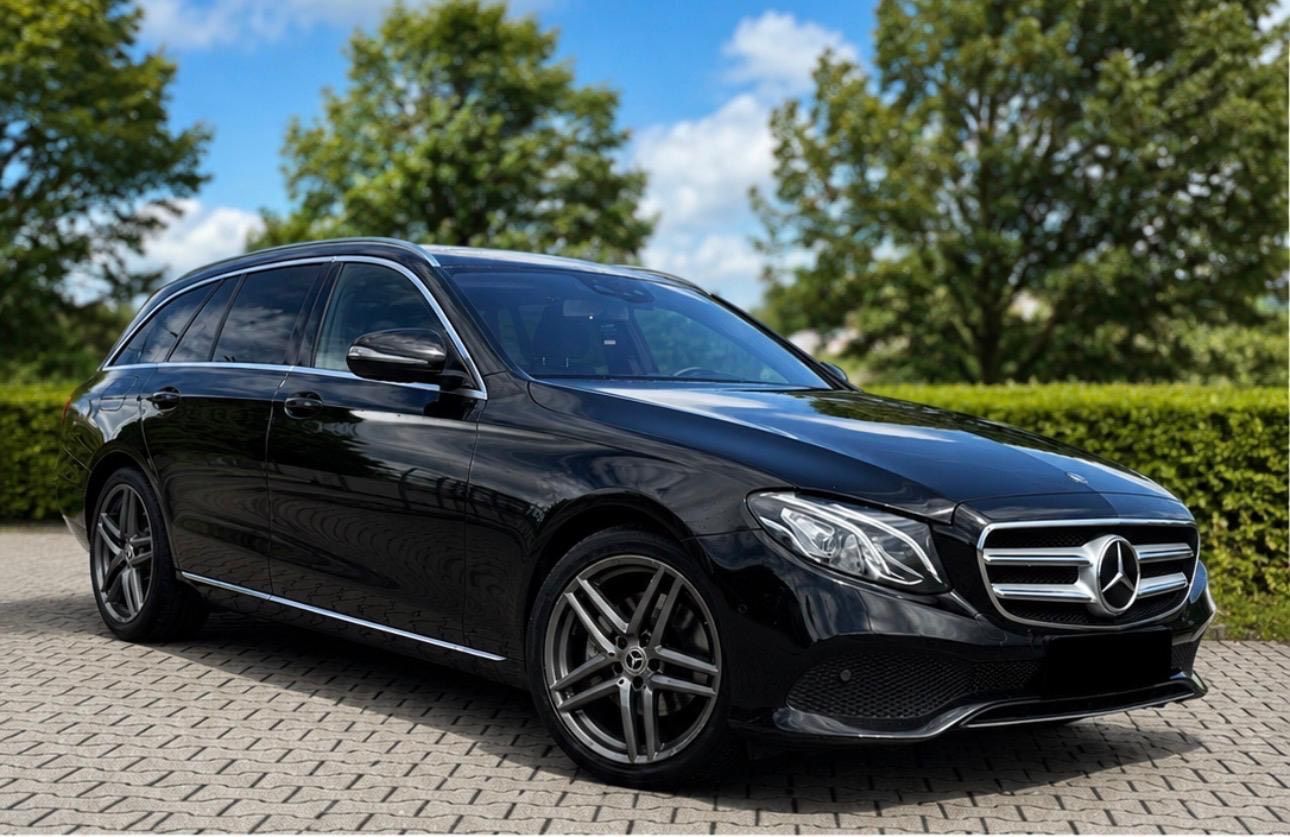 MERCEDES-BENZ Biete ein 220  E Klasse CDI an Scheckheft ...