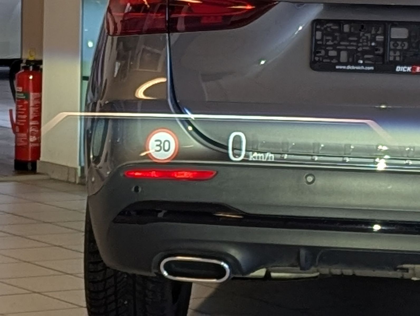 BMW 520 d M-Sport Innov.-Paket H/K LED Pano AHK 360° - Image 28