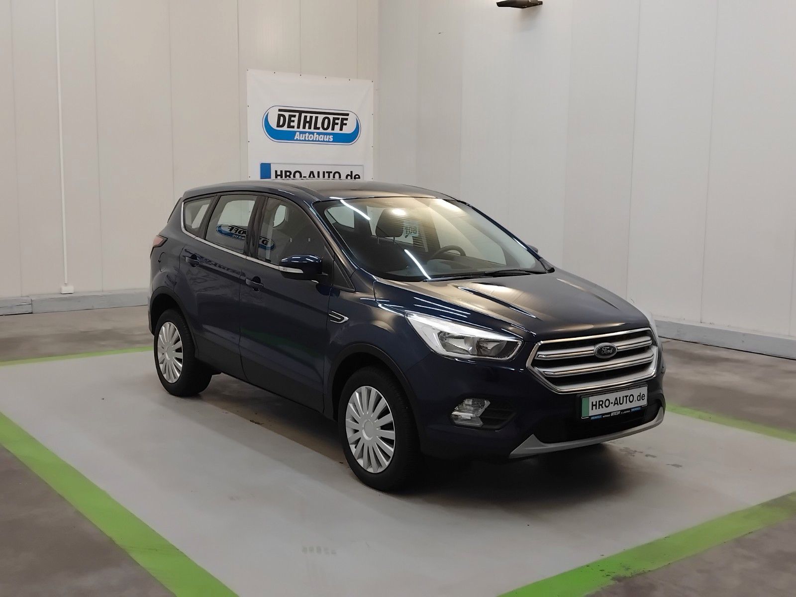 Ford Kuga (10/2019, Benzin)