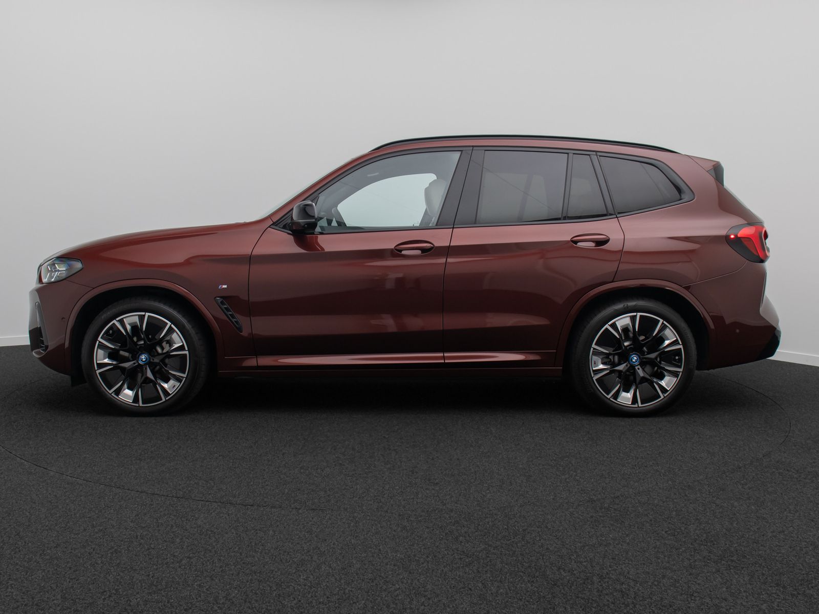 Fahrzeugabbildung BMW iX3 IMPRESSIVE H/K HUD AHK 360° Panorama 20Zoll