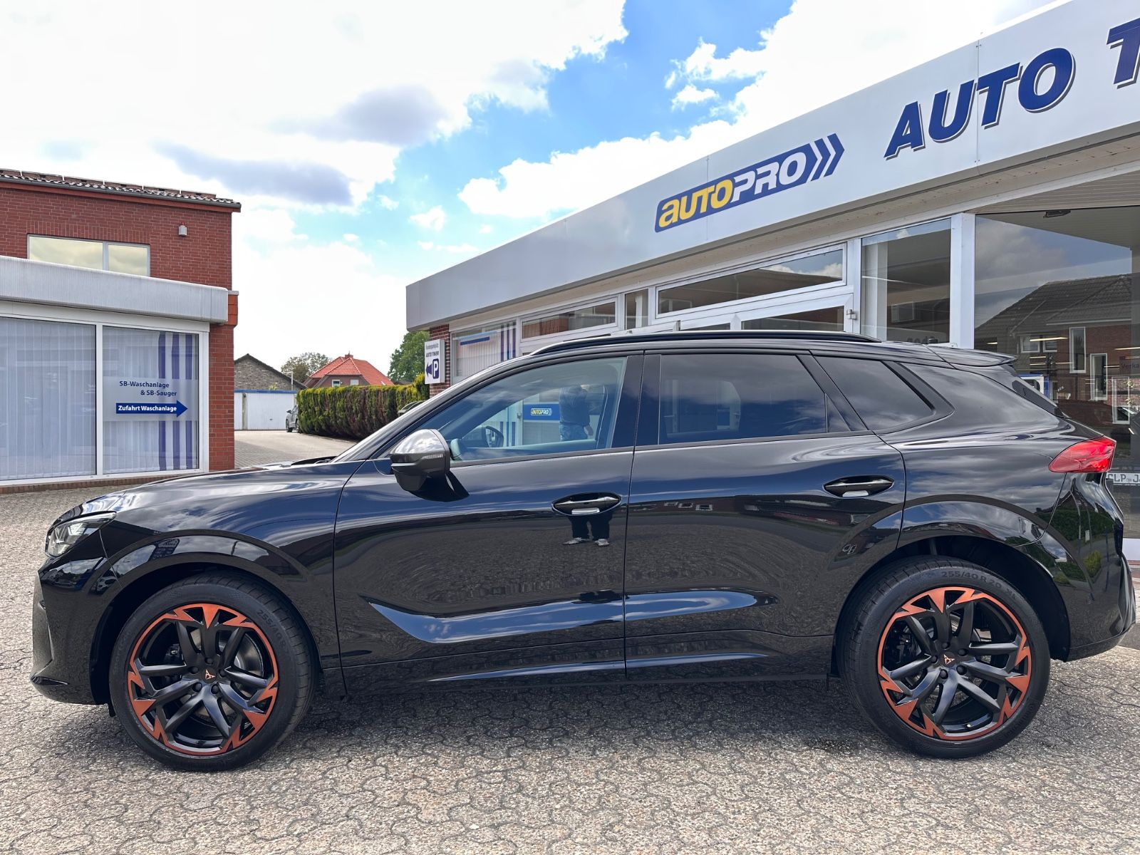 Fahrzeugabbildung CUPRA Terramar VZ 2.0 TSI 4Dr DSG Matrix/Pano/AHK/ACC