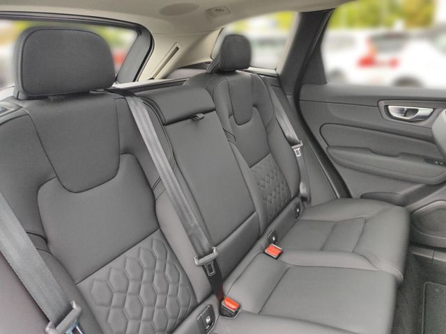 VOLVO XC 60 (Bild 25 von Array)