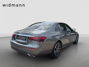 Mercedes E 220 - 3