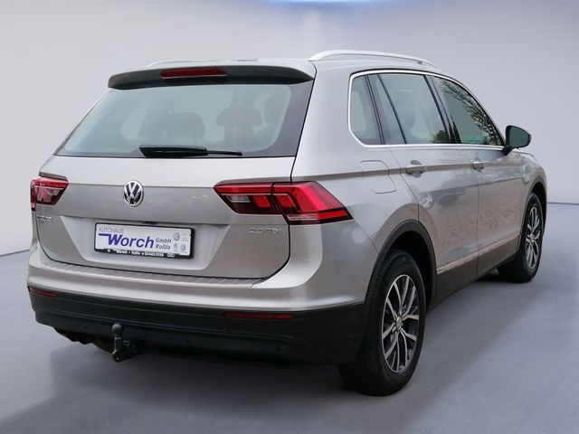 Tiguan 2.0TDI Comfortline KAMERA+PARKASSIST+AHK