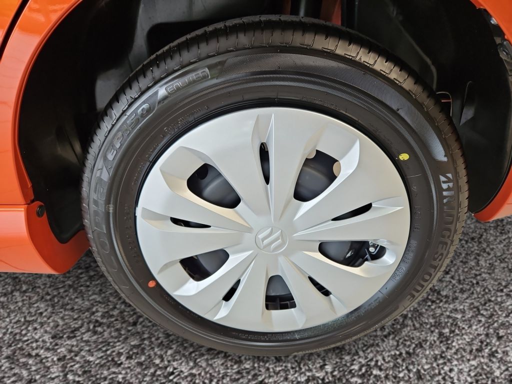 Fahrzeugabbildung Suzuki Swift 1.2 Dualjet Hybrid MT Club