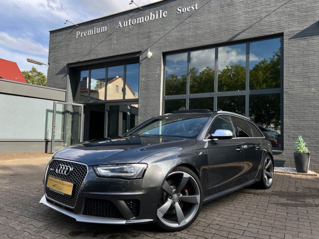 Audi RS4 RS 4 Avant 4.2 FSI quattro*PANO*RS-SITZE*