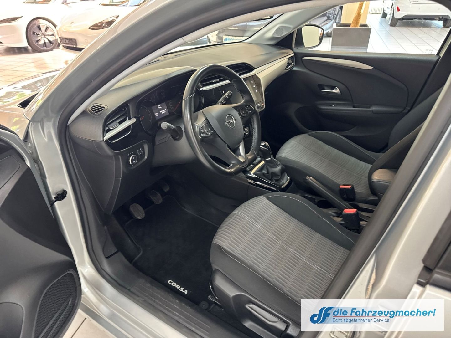 Fahrzeugabbildung Opel Corsa F Edition 1.2 EU6d Navi LED Apple CarPlay