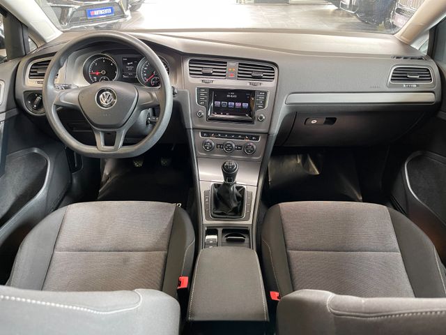 Volkswagen Golf VII Variant Trendline BlueTDI