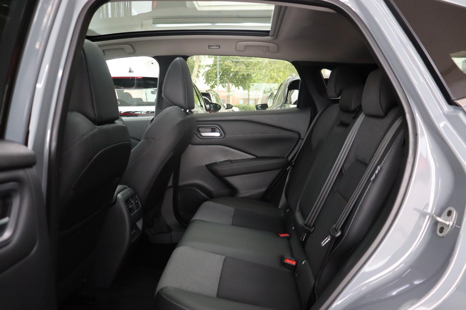 Nissan Qashqai 1.3 AT N-Connecta Navi,Pano,eHeck SOFORT, миниатюра 14
