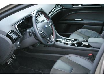 Fahrzeugabbildung Ford Mondeo 2,0 ST-Line +AUTOMATIK+PANORAMADACH+LED+