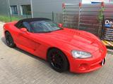 Dodge Viper SRT-10 - Dodge Viper: V10
