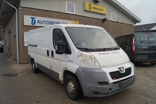 Peugeot Boxer 330 2,2 HDi L2H1