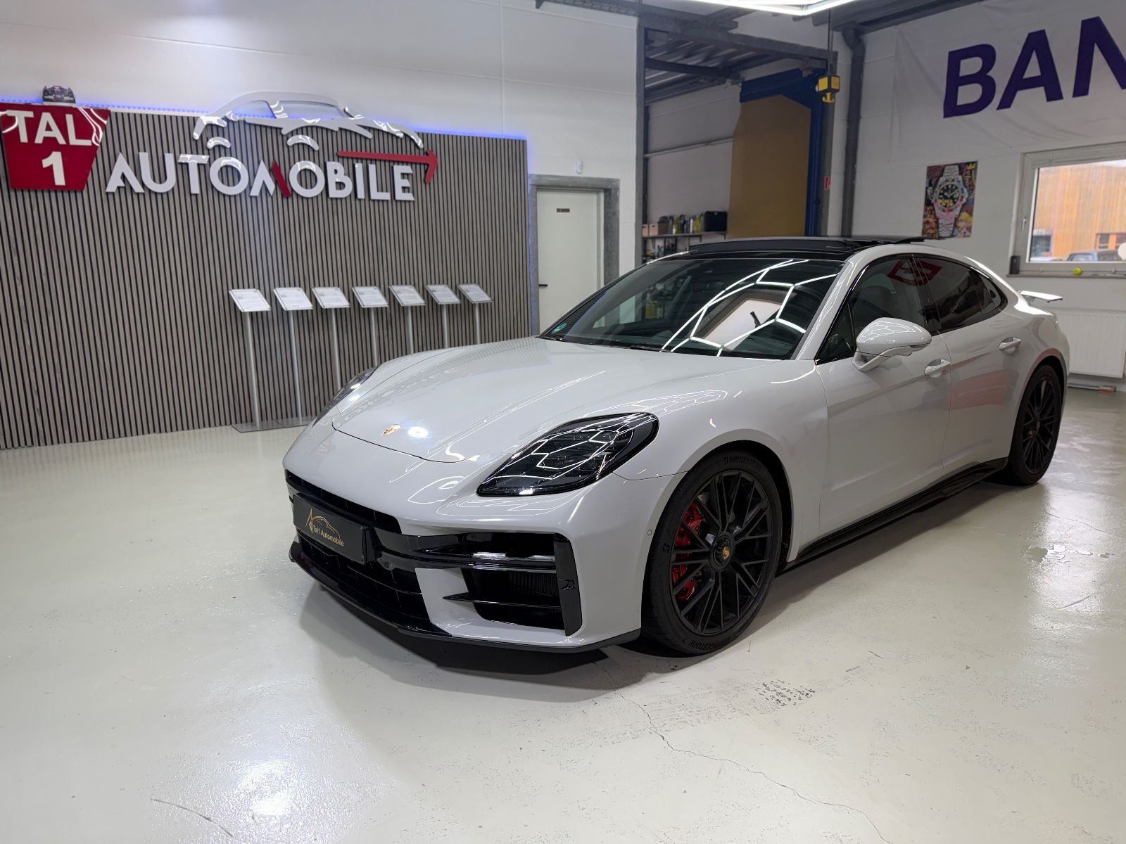 PORSCHE Panamera GTS Lift PPF SportAGA Design Hinterachs