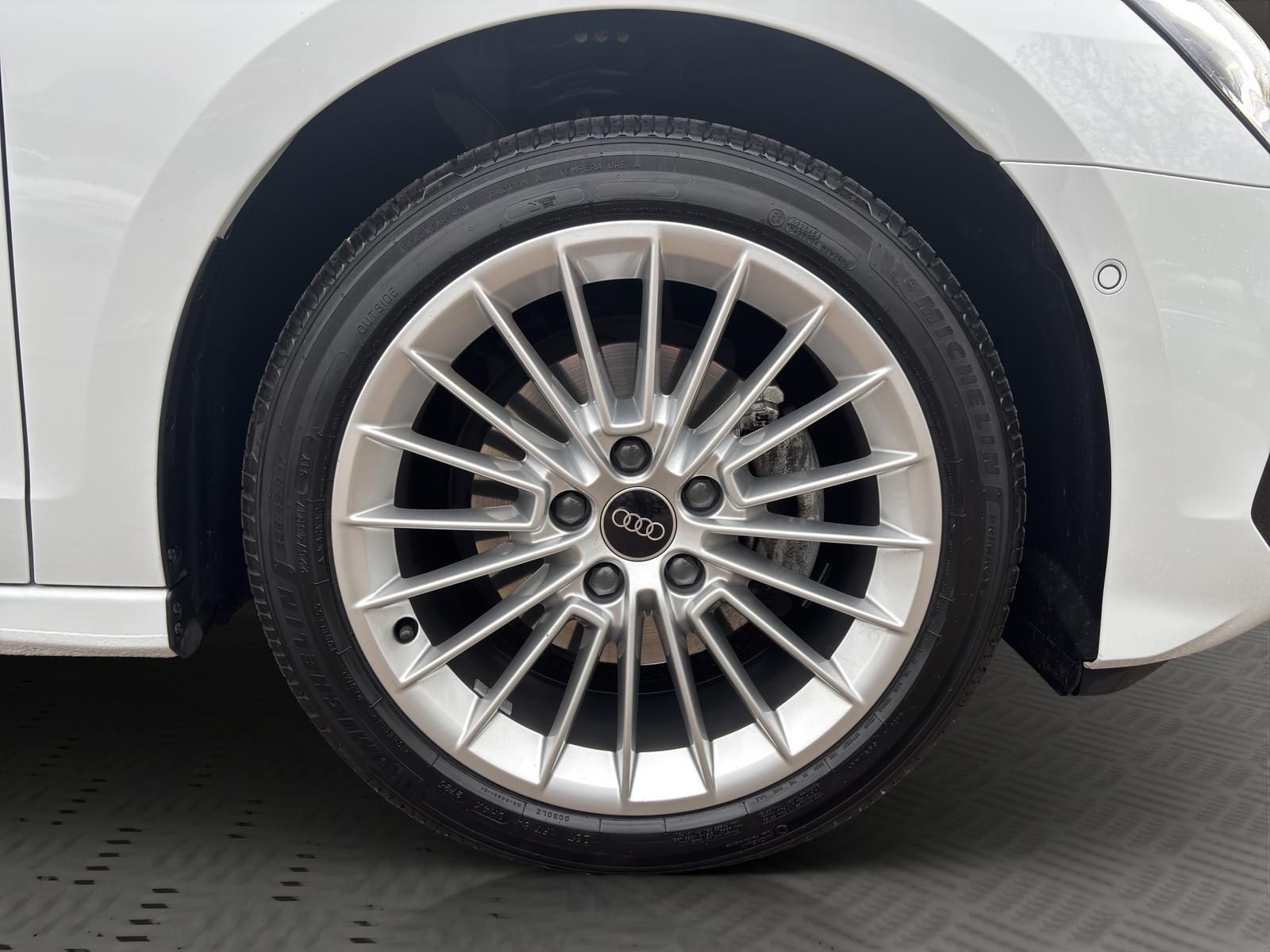 A3 35 TFSI advanced S-Tronic 1.5  RFK SHZ ACC