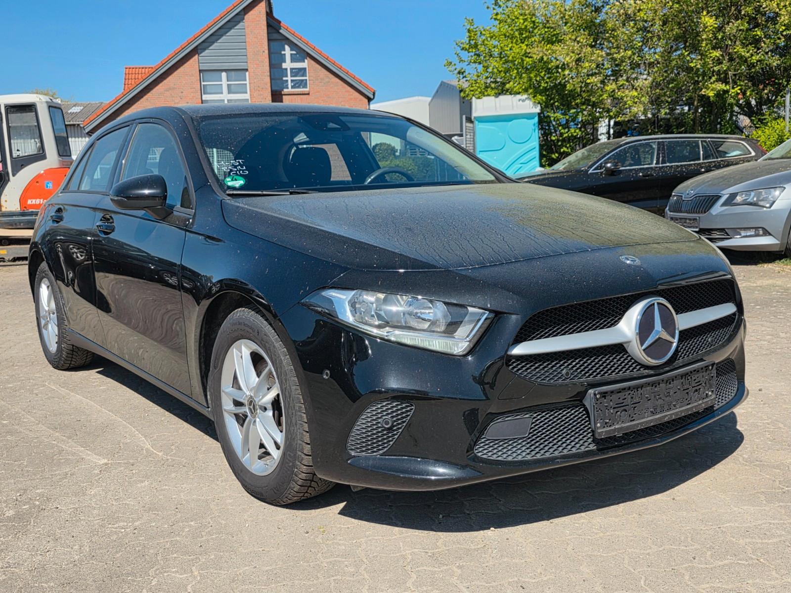 Mercedes-Benz A 180 d /1.5 CDI/NAVI/706