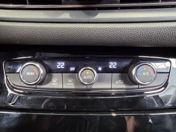 Bild 12 Opel Grandland (X) Grandland Business Hybrid AHK/NAVI/PDC v+h+CAM/