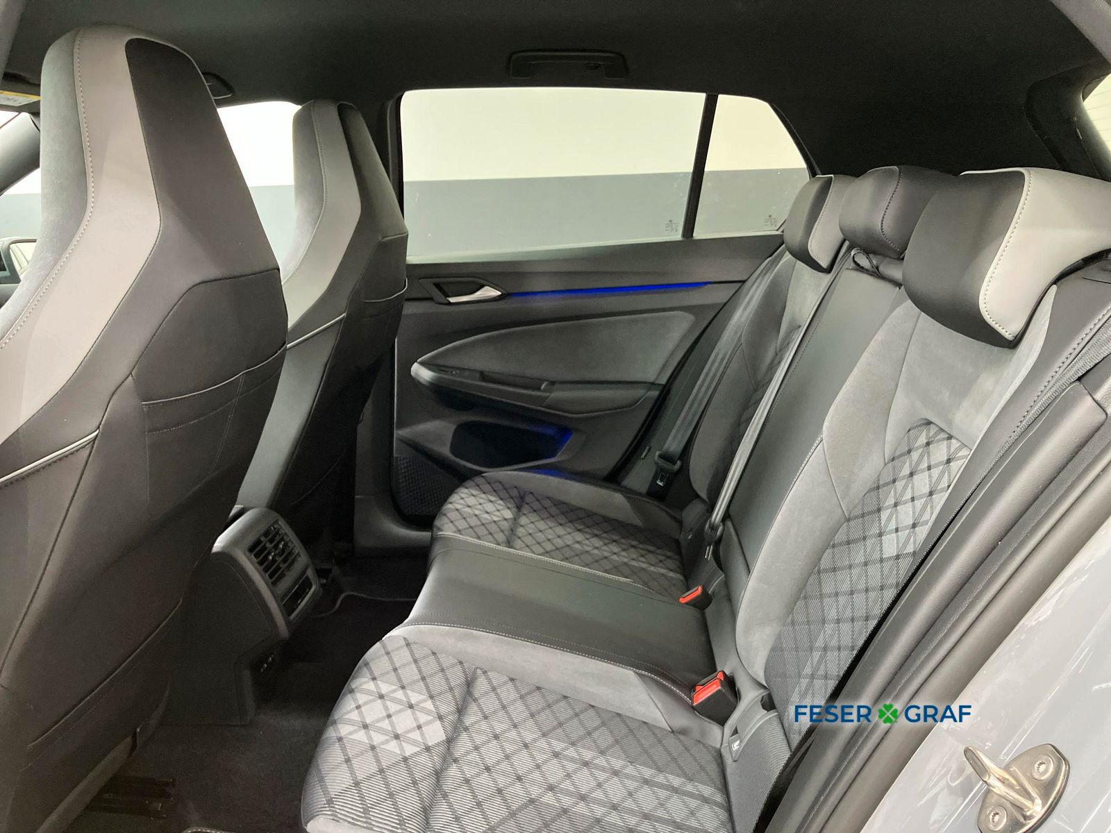 Volkswagen Golf - Bild 7