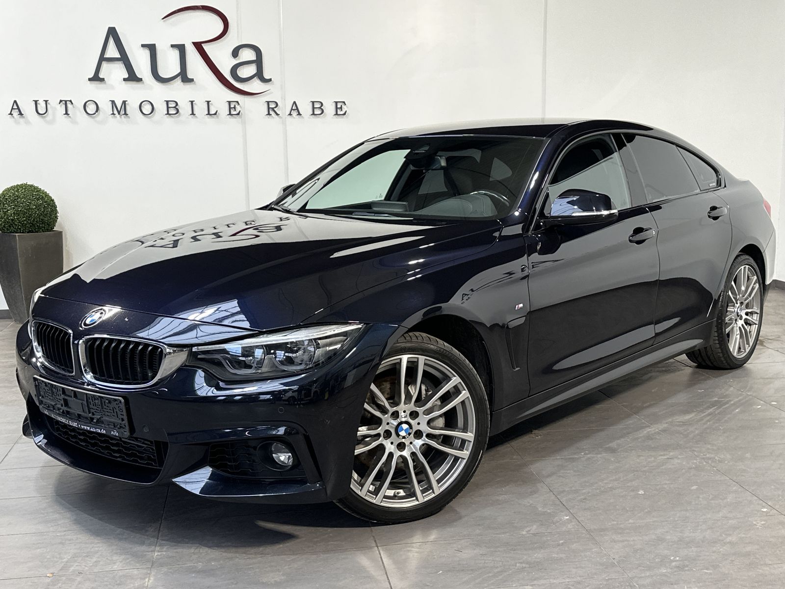 Fahrzeugabbildung BMW 435d Gran Coupé xDrive M-Sport NAV+LED+AHK+KAM+H