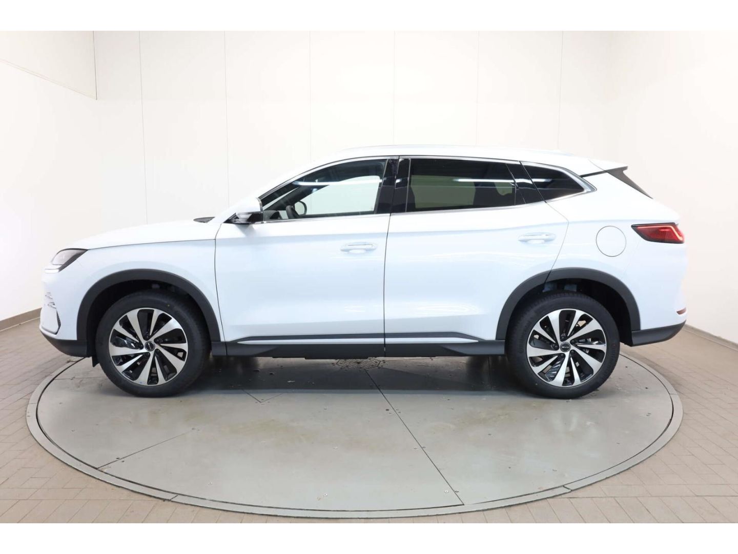 BYD SEAL U