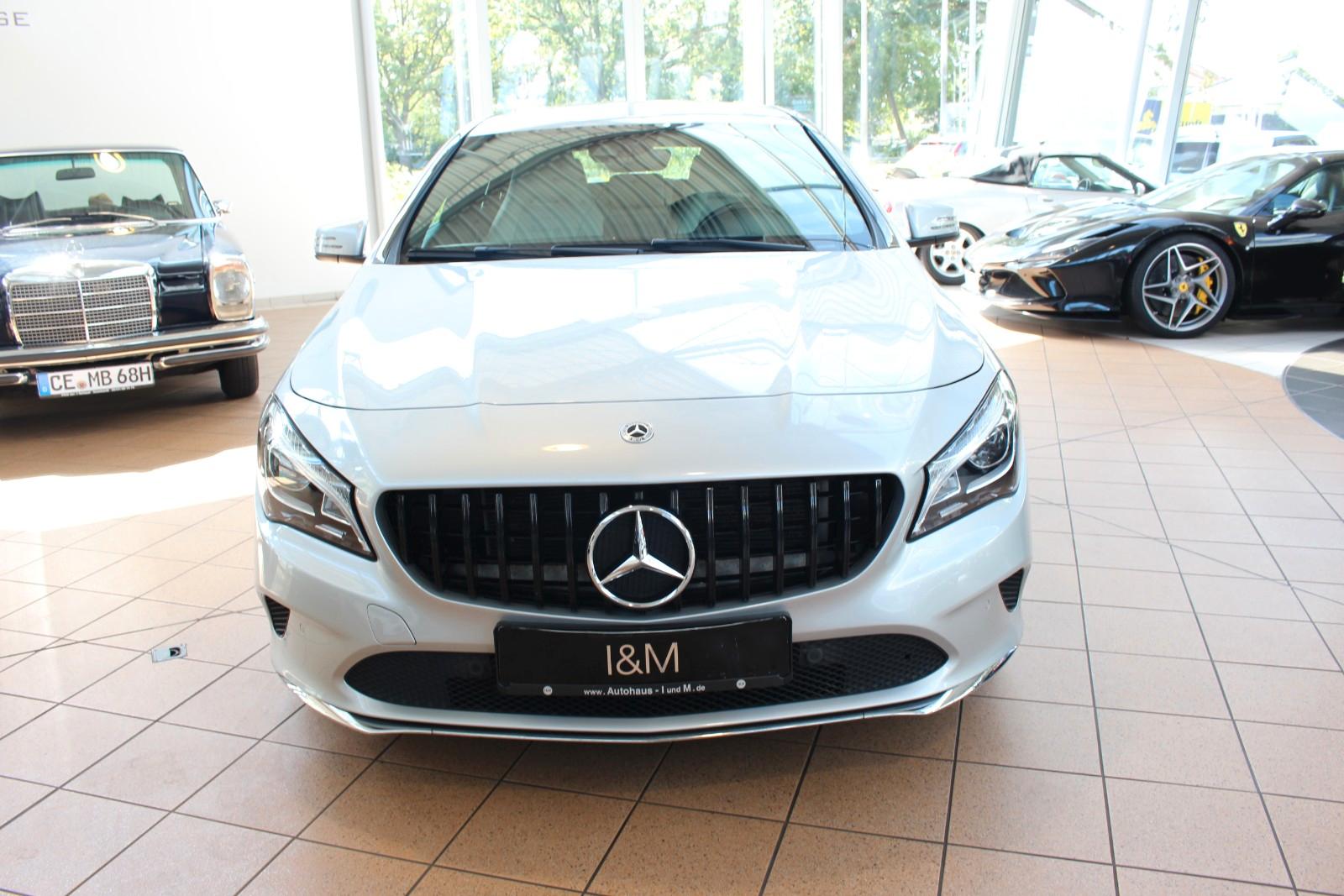 Mercedes-Benz CLA Shooting Brake CLA 180+AHK+Cam+SHZ+PDC+Navi+