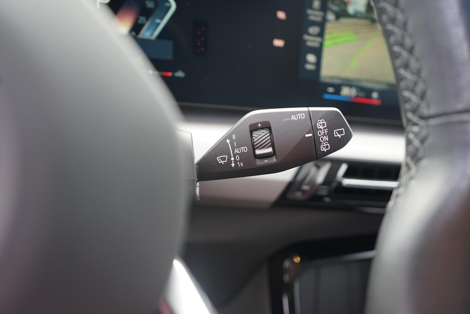 BMW 218 i Active Tourer LED AHK ACC 360° Head-Up Navi, миниатюра 25
