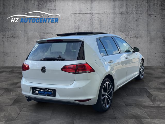 Volkswagen Golf VII Lim. 1.6 TDI DSG*PANO*XENON*PARKPILOT