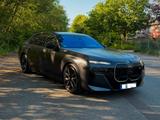 BMW M760e xDrive* Swarovski* Vollausstattung*TV - BMW M-Modelle Plug-in Hybrid (PHEV) Gebrauchtwagen